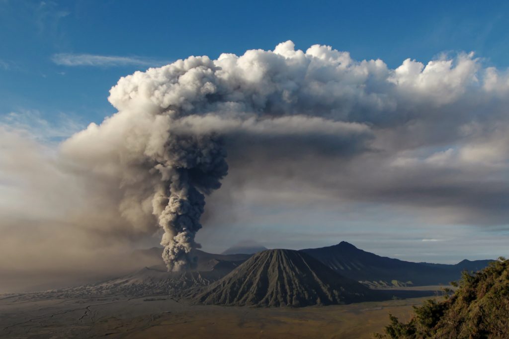 Erupsi Gunung Bromo